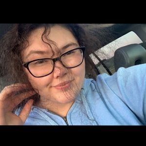 Meet your Posher, Tori